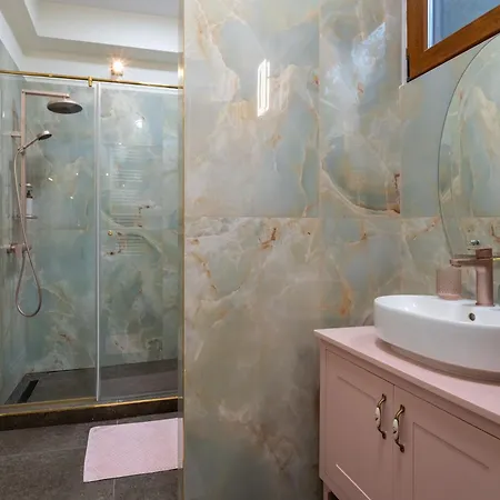 Paradiso Luxury By Sattal Chabad דירה *