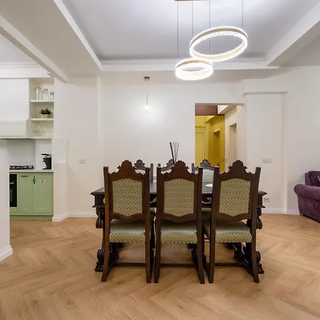 아파트 Paradiso Luxury By Sattal Chabad