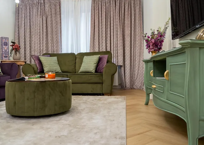 Paradiso Luxury By Sattal Chabad Bucarest